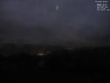 19 : 08