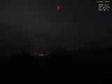 19 : 56