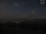 03 : 48