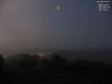06 : 00