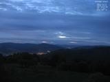 18 : 56