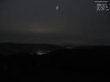 01 : 56