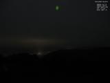 03 : 24