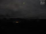 02 : 04