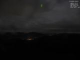 02 : 32