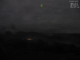 03 : 04