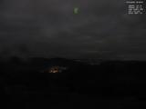03 : 08