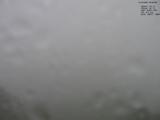 09 : 48