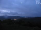 18 : 48