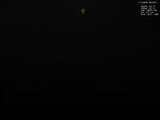06 : 00