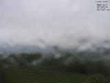 13 : 00