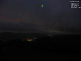18 : 56