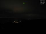 19 : 56
