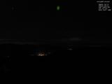 01 : 00