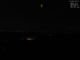 03 : 04