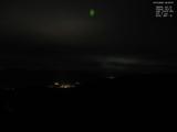 06 : 00