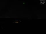 03 : 00