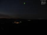 18 : 56