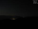 02 : 04