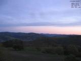 05 : 24