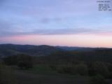 05 : 32