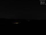 04 : 00