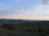 05 : 48
