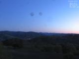 04 : 52
