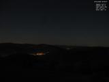 02 : 28