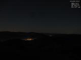 03 : 04
