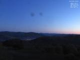 04 : 44