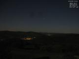 01 : 04