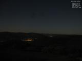 02 : 28