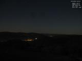 03 : 04