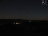 03 : 44