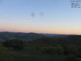 05 : 32
