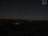 01 : 48