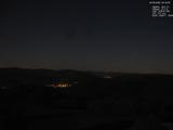 02 : 16