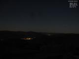 02 : 32