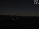 02 : 48