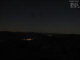 03 : 36