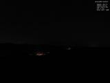 03 : 00