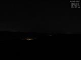 03 : 08