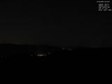 02 : 04