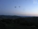 04 : 04