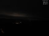 03 : 04