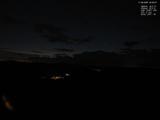 23 : 00