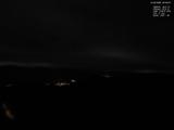 22 : 56