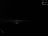01 : 48