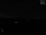 02 : 00